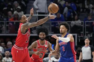 两人都曾在 两人都曾在