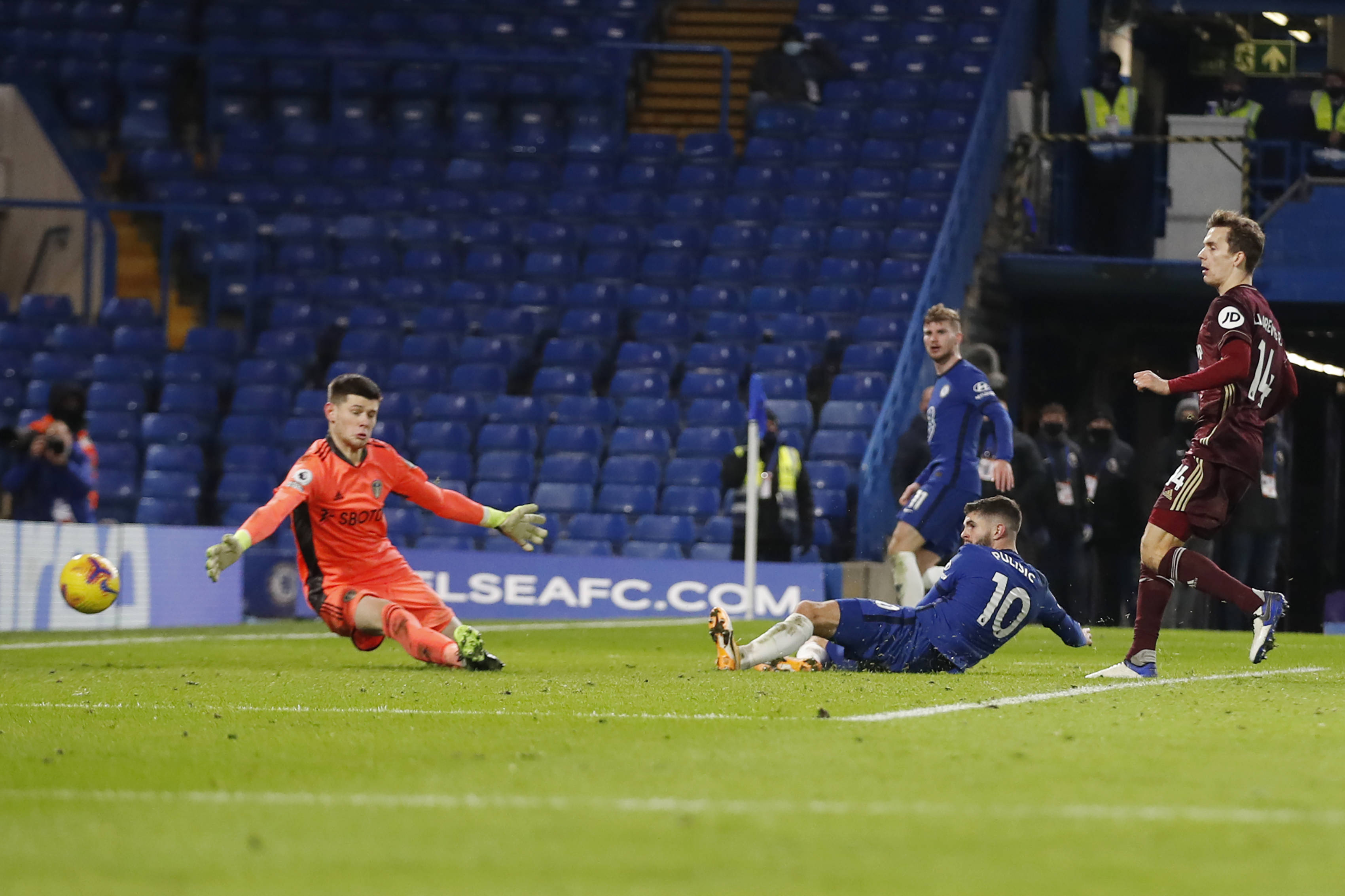 人表现堪称 人表现堪称