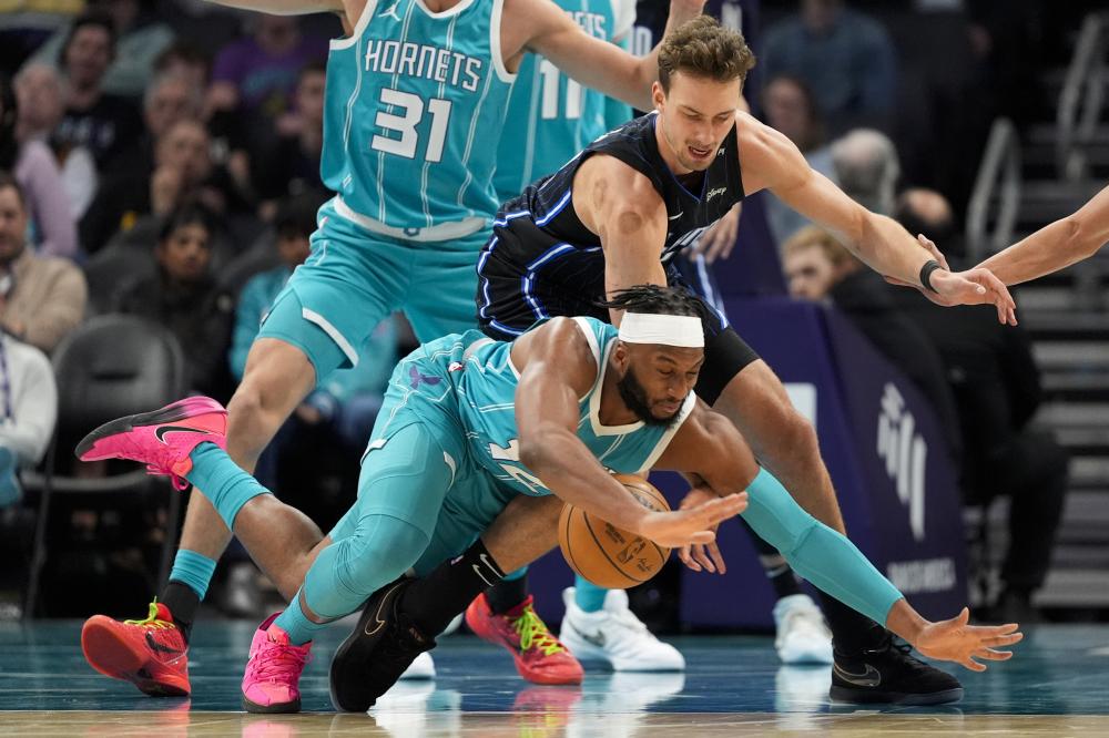 增强在国际 增强在国际